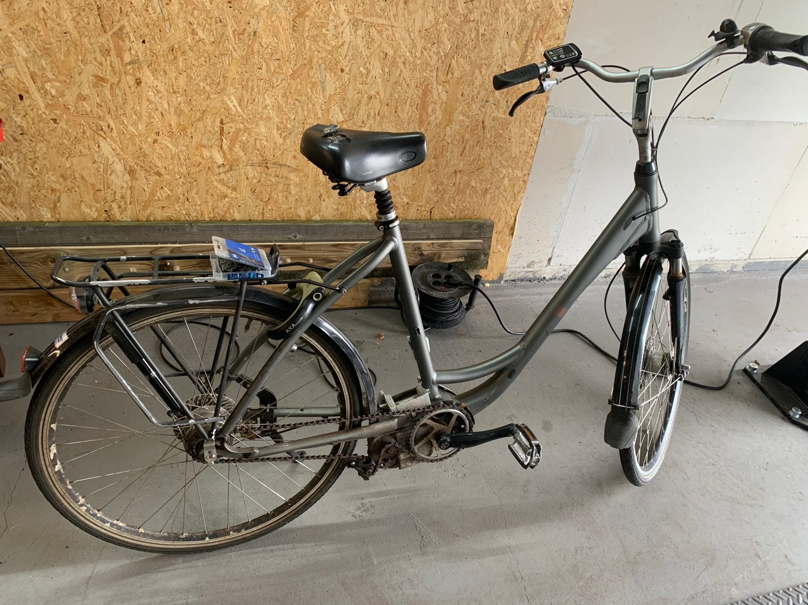 Flyer damesfiets voor onderdelen of restauratie, Gebruikt, Versnellingen, Trommelrem, Ophalen