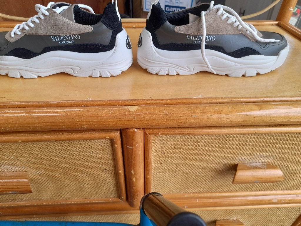 Sneaker valentino garavani maat 41, Kleding | Heren, Schoenen, Verzenden, Zo goed als nieuw