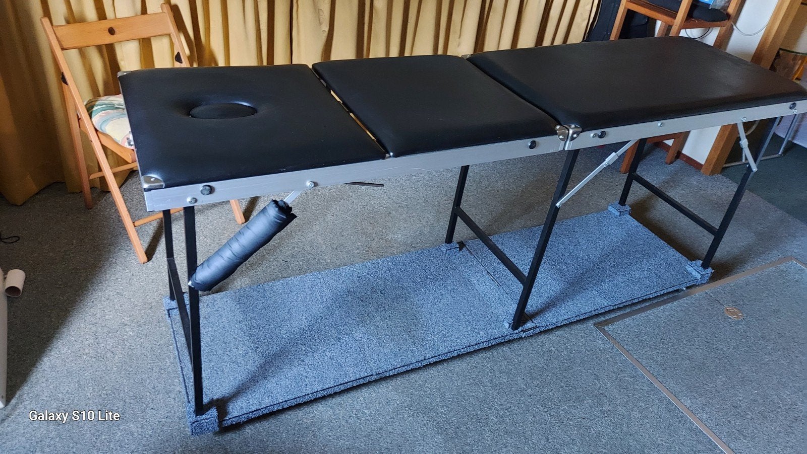 Prima verrijdbare massagetafel., Ophalen, Zo goed als nieuw, Massagetafel