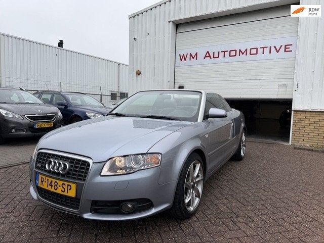Audi A4 Cabriolet 2.0 TFSI AUTOMAAT NAVI CABRIO, Auto's, Dealer onderhouden, Gebruikt, Zwart, 4 cilinders