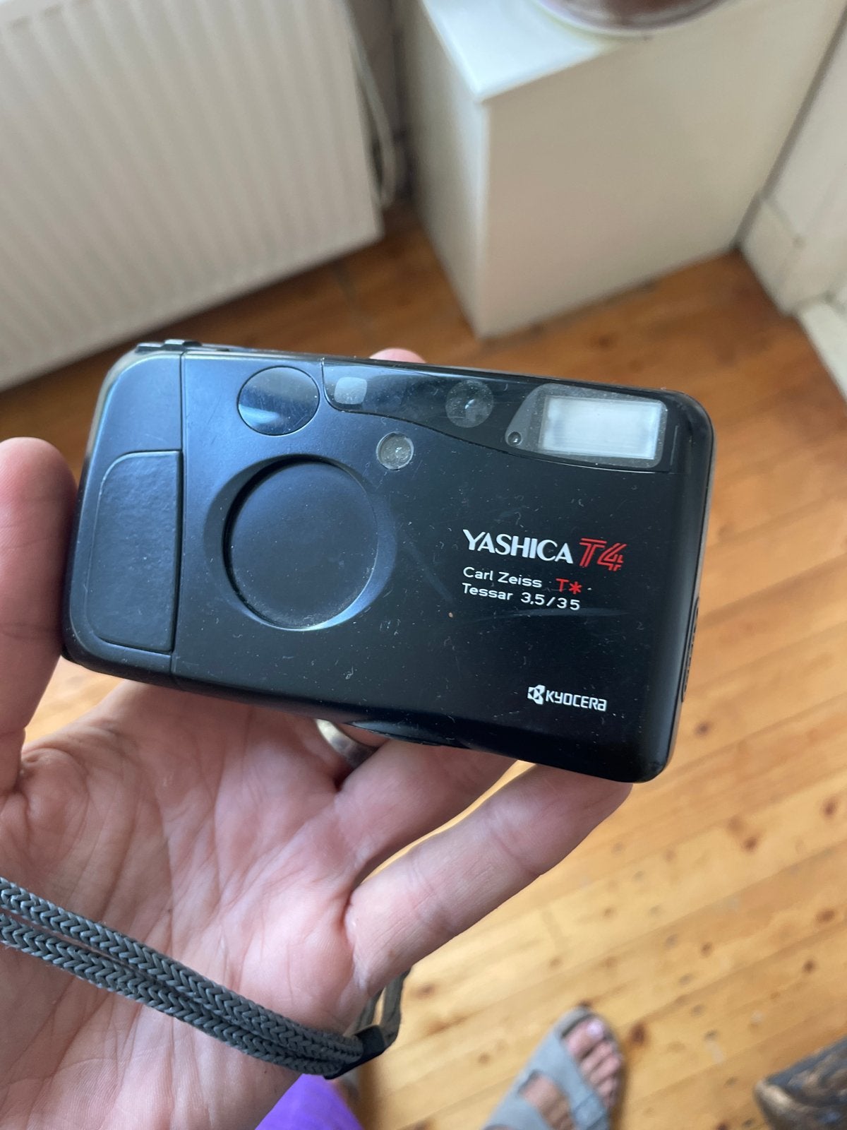 Yashica T4 Compact Camera met Carl Zeiss Tessar Lens, Ophalen of Verzenden, Gebruikt, Compact, Overige Merken