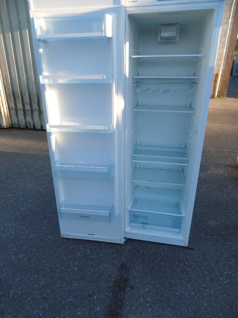 Bosch KSV36VW30 koelkast vrijstaand  346 l 186 cm h wit, Ophalen