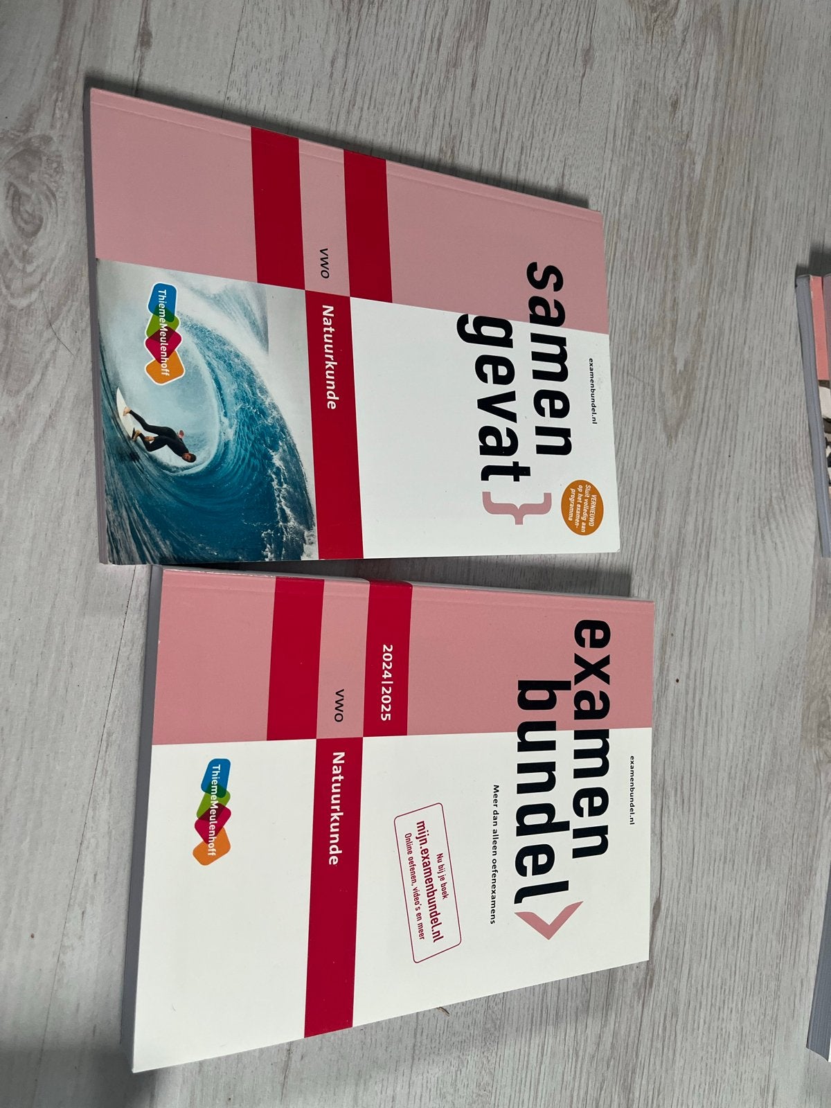 Exambundel & Samengevat: Natuurkunde, Biologie, Scheikunde,, Ophalen, Beta, Zo goed als nieuw, Overige niveaus
