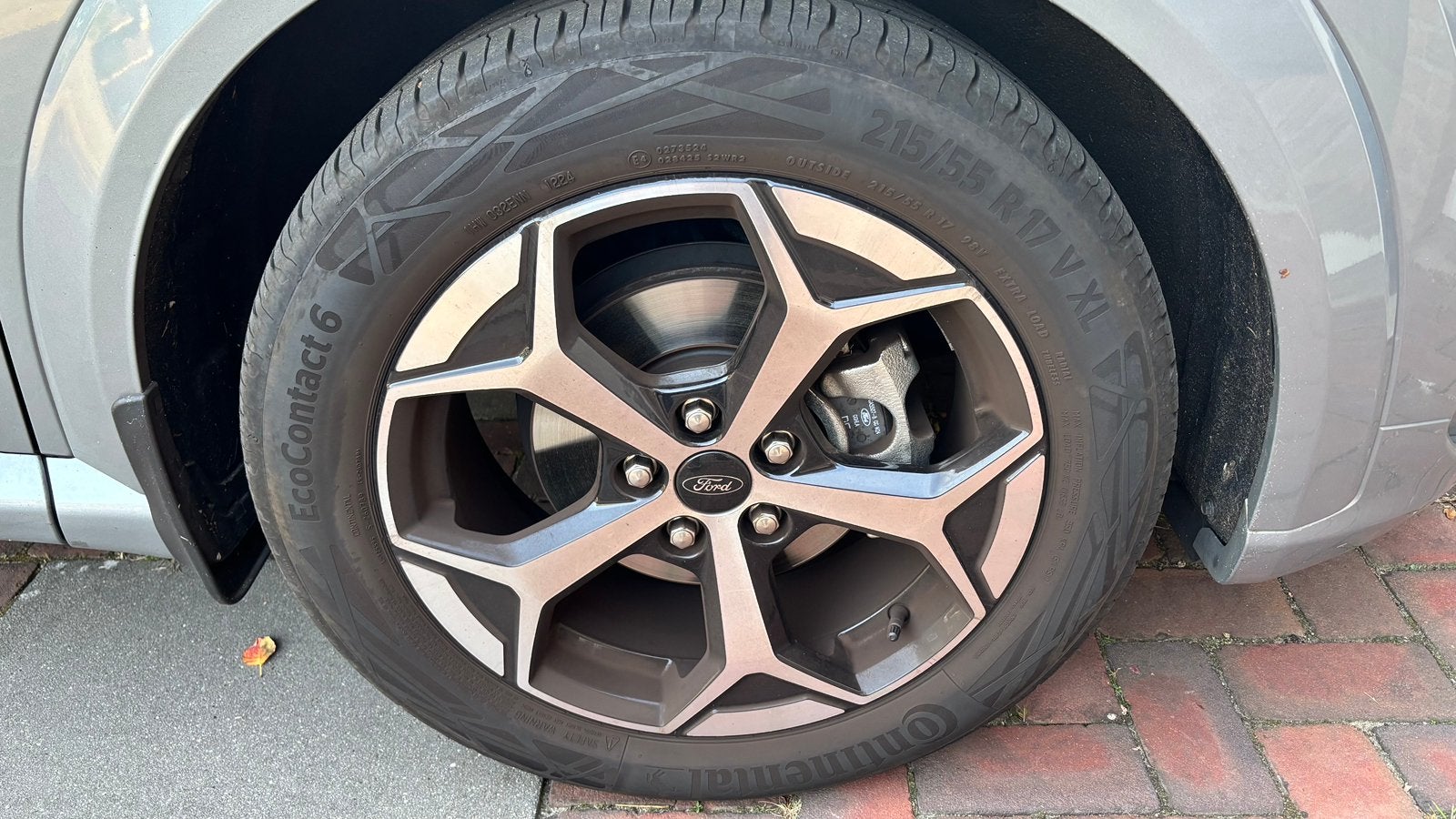 Zomerbanden Ford Continental 17”, Ophalen, 215 mm, 17 inch, Band(en)