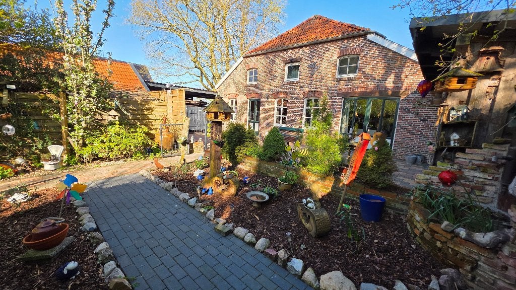 *GEEN MAKELAAR KOSTEN *Woon-boerderij te koop, Huizen en Kamers, Buitenland, Duitsland, Woonhuis, Landelijk, Verkoop zonder makelaar