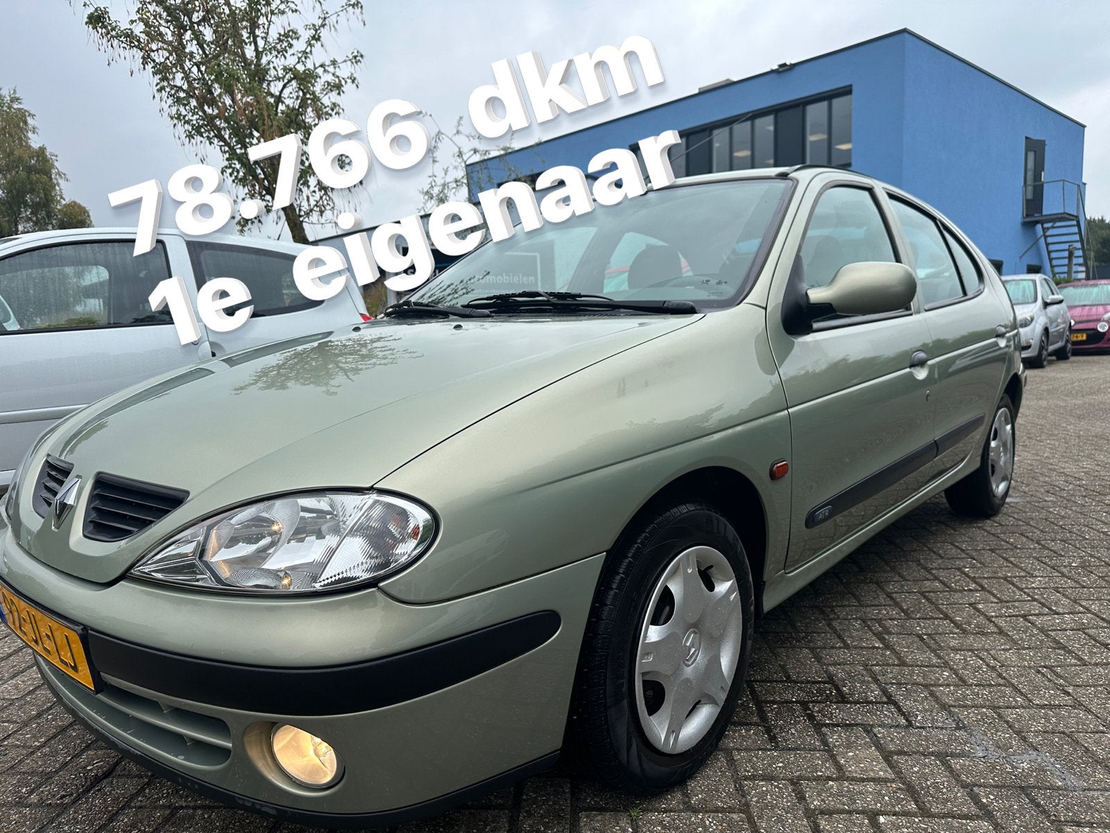 Renault Mégane 1.4 16V Auth  2002   1 e eigenaar✅ 78.000 dkm, Auto's, Voorwielaandrijving, Stof, 1250 kg, 1055 kg