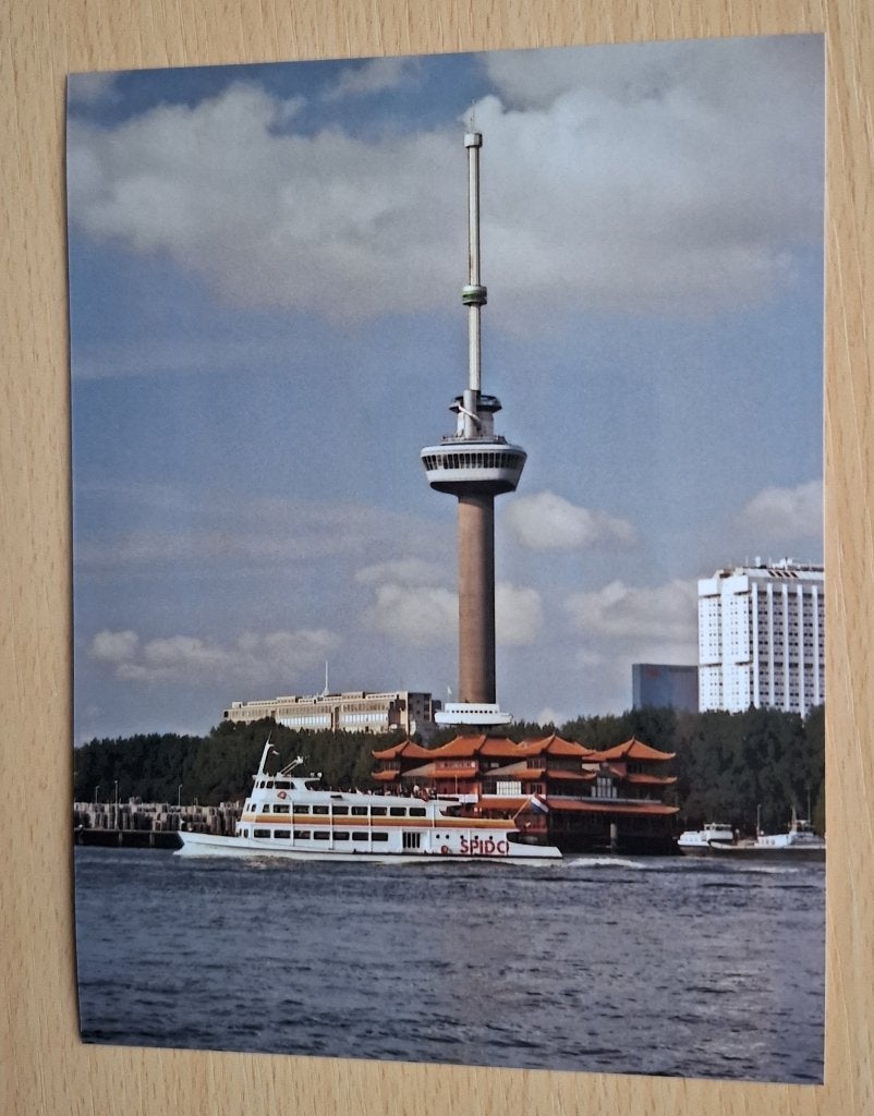 Foto Spido rondvaartboot bij Euromast Rotterdam - 1992, Verzenden, Nieuw, Motorboot, Kaart, Foto of Prent