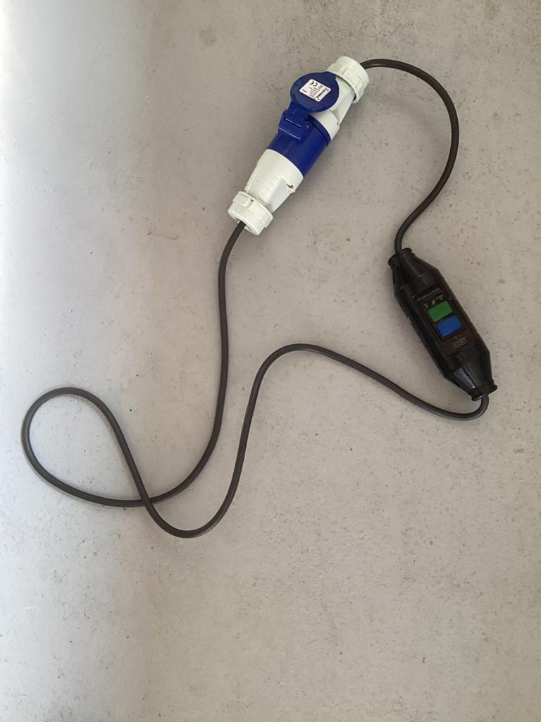 Kabel met aardlekschakelaar - EPP- 16A - 230V 30MA -, Ophalen of Verzenden, Gebruikt