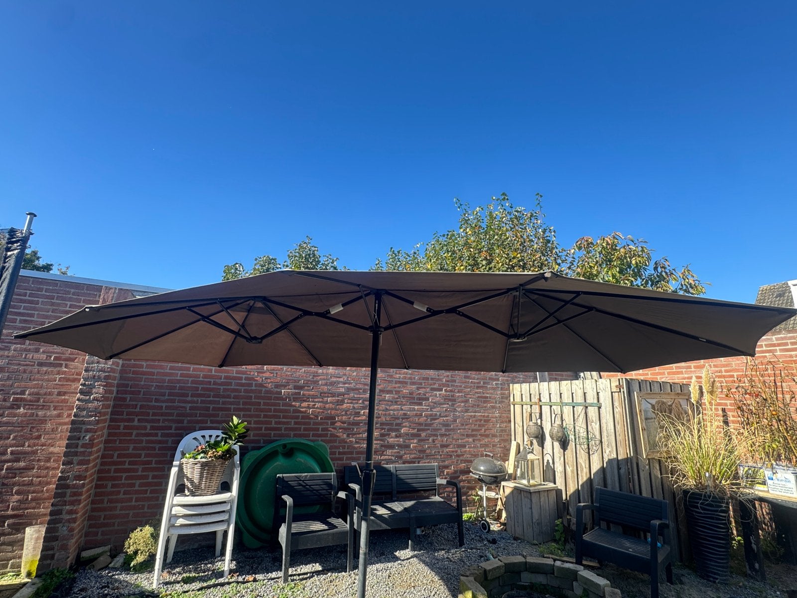 Grote dubbele parasol - ideaal voor terras of tuin, Ophalen, Gebruikt, Kantelbaar, Zweefparasol