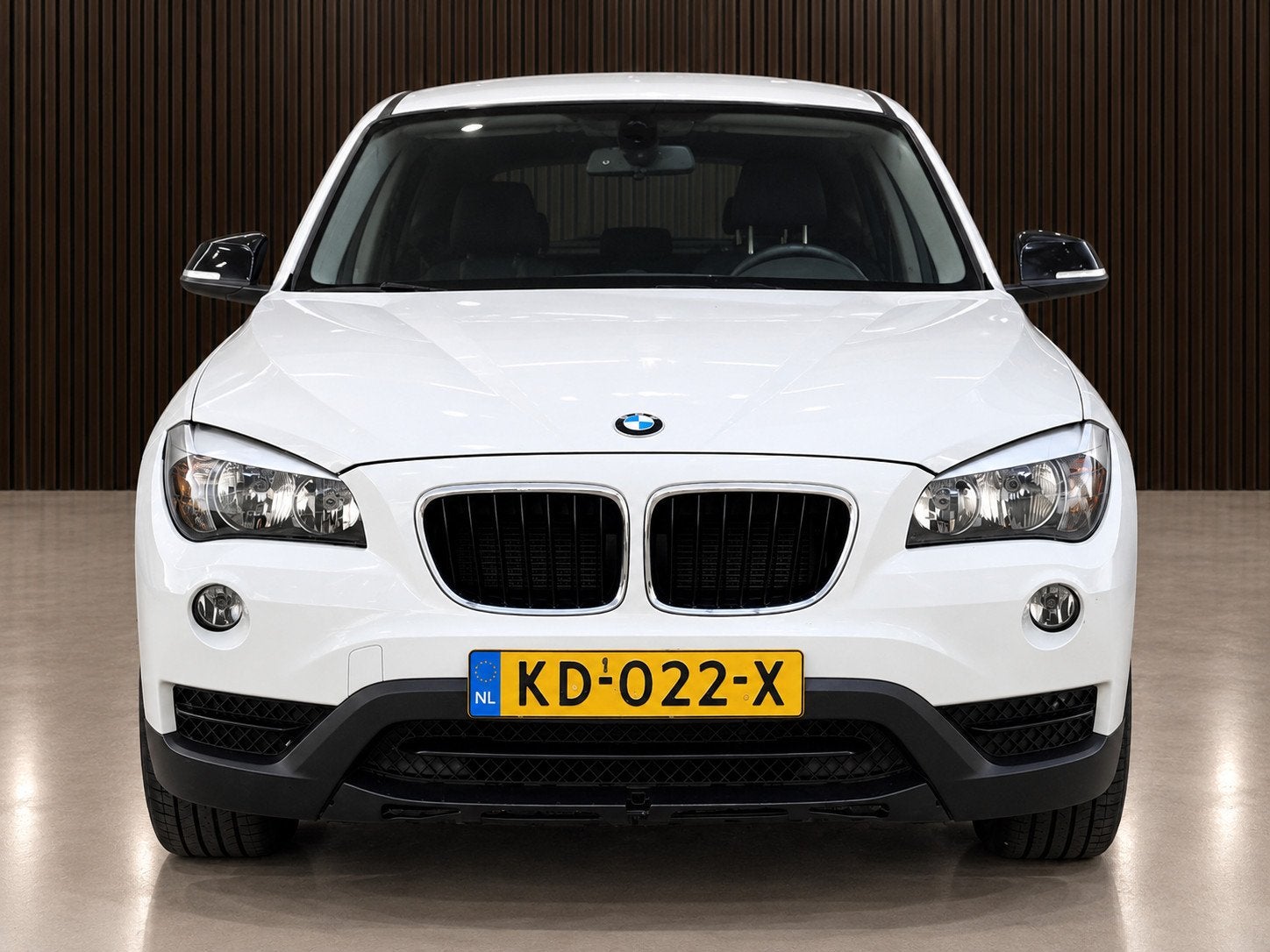 Foto 2 van BMW X1 SDrive18i AUTOMAAT NAVI/CRUISE/ISOFIX | NETTE AUTO !