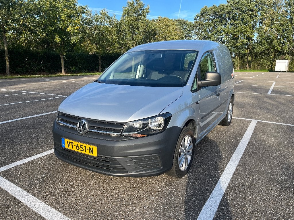 Volkswagen Caddy 2.0 D 55KW 2016 - Nw riem/waterpomp/APK, Stof, 74 pk, 4 cilinders, Volkswagen