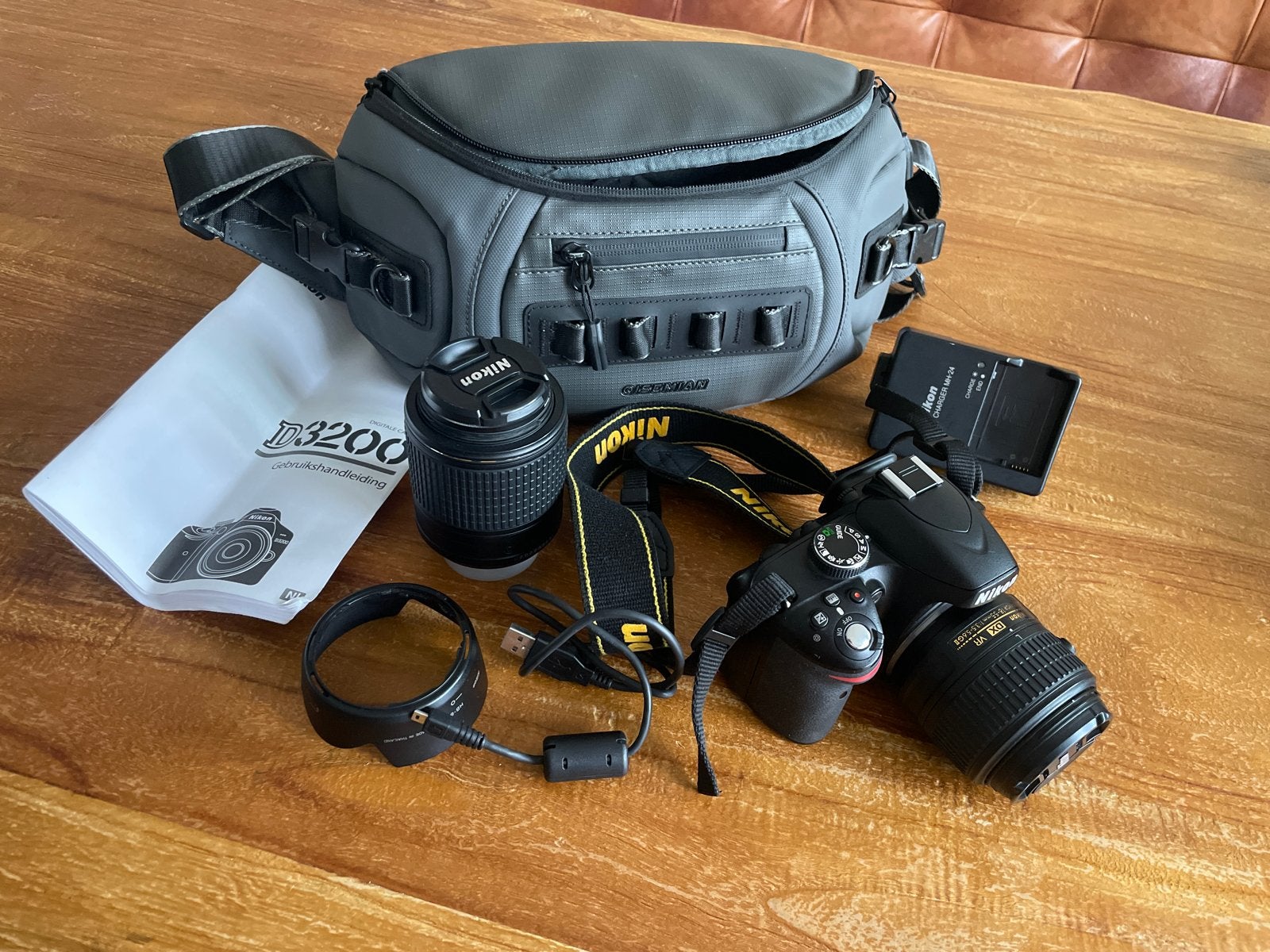 Nikon D3200 camera met 2 lenzen 18-55 en 55-200 + heuptas, Spiegelreflex, Zo goed als nieuw, Nikon, 8 keer of meer