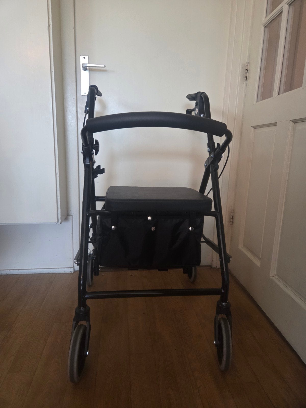 Rollator te koop!, Diversen, Ophalen, Opvouwbaar, Gebruikt