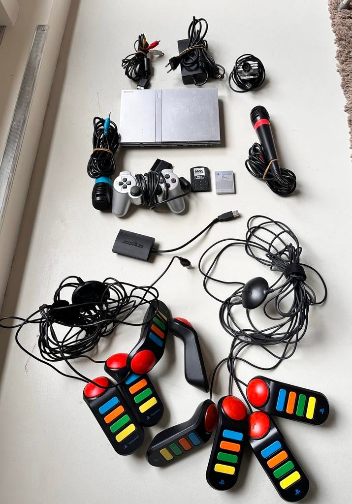 PlayStation 2 Slim Complete Set + 20 Games, Spelcomputers en Games, Gebruikt, Met games, Ophalen of Verzenden, Met 1 controller