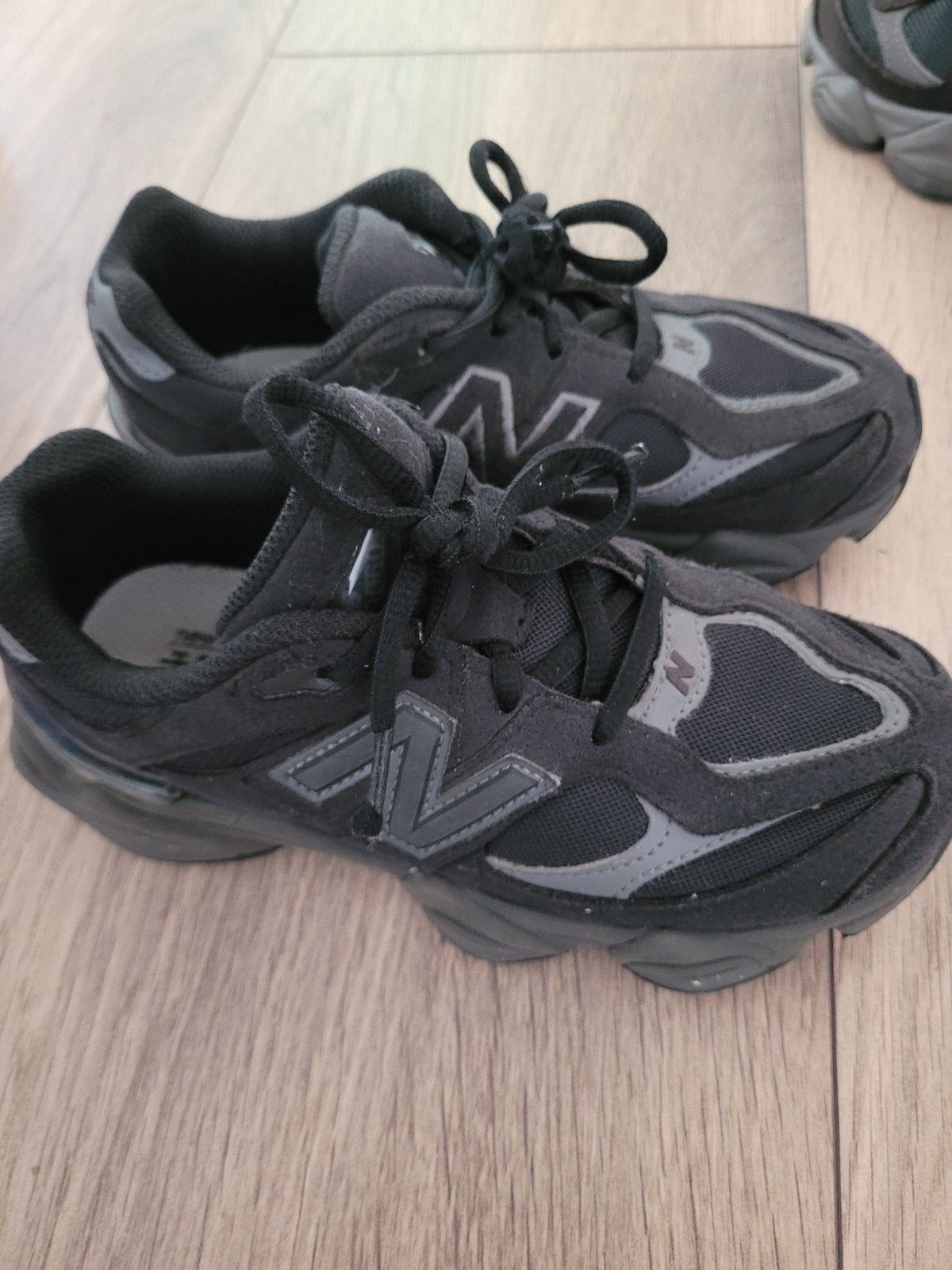 New Balance sneakers voor jongens - Zwart, Fietsen en Brommers, Minder dan 49 cm, Ophalen of Verzenden, Overige merken