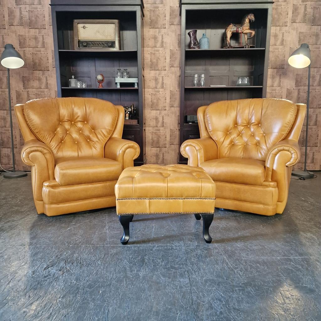 Chesterfield Set Draaibare Fauteuils + Hocker – Golden Oak, Huis en Inrichting, Fauteuils, Chesterfield, Nieuw, Ophalen of Verzenden