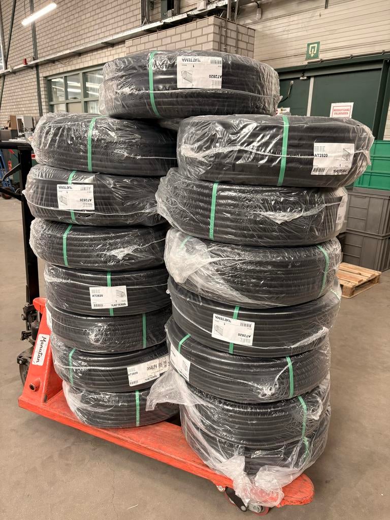 Flexibele buis 19mm - 15 rollen van 100 meter (Nieuw), Ophalen, Zo goed als nieuw, Overige typen