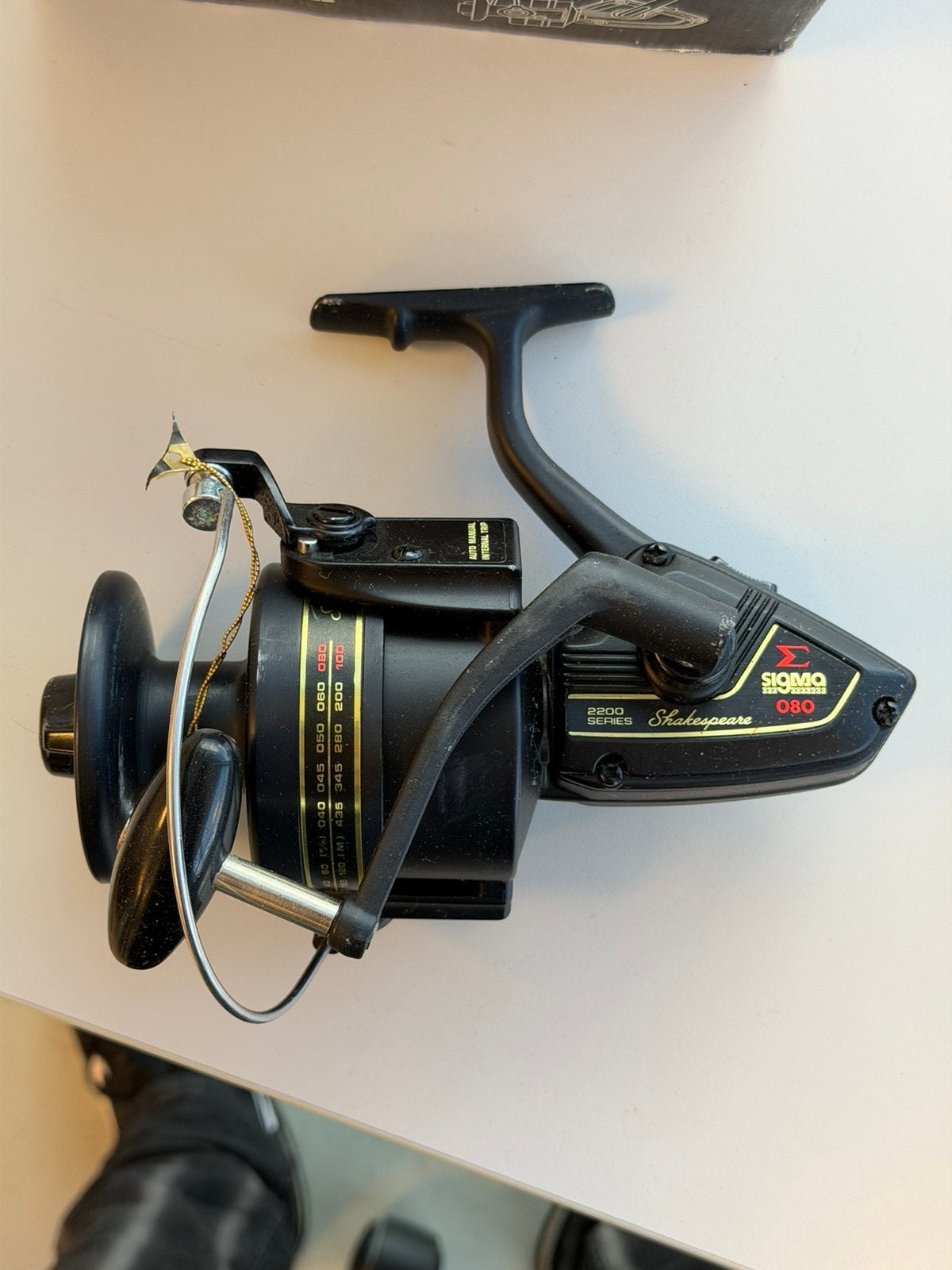 Vintage Shakespeare Sigma 080 2200 vismolen + originele doos, Watersport en Boten, P, Molen, P, P