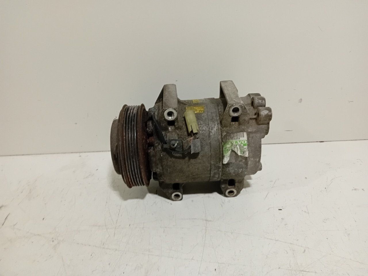 Airco pomp Volvo XC90, Onderdelen@venauto.nl, Van der Ven Autorecycling B.V., Gebruikt, Ettenseweg 76, 4706 PB Roosendaal, The Netherlands