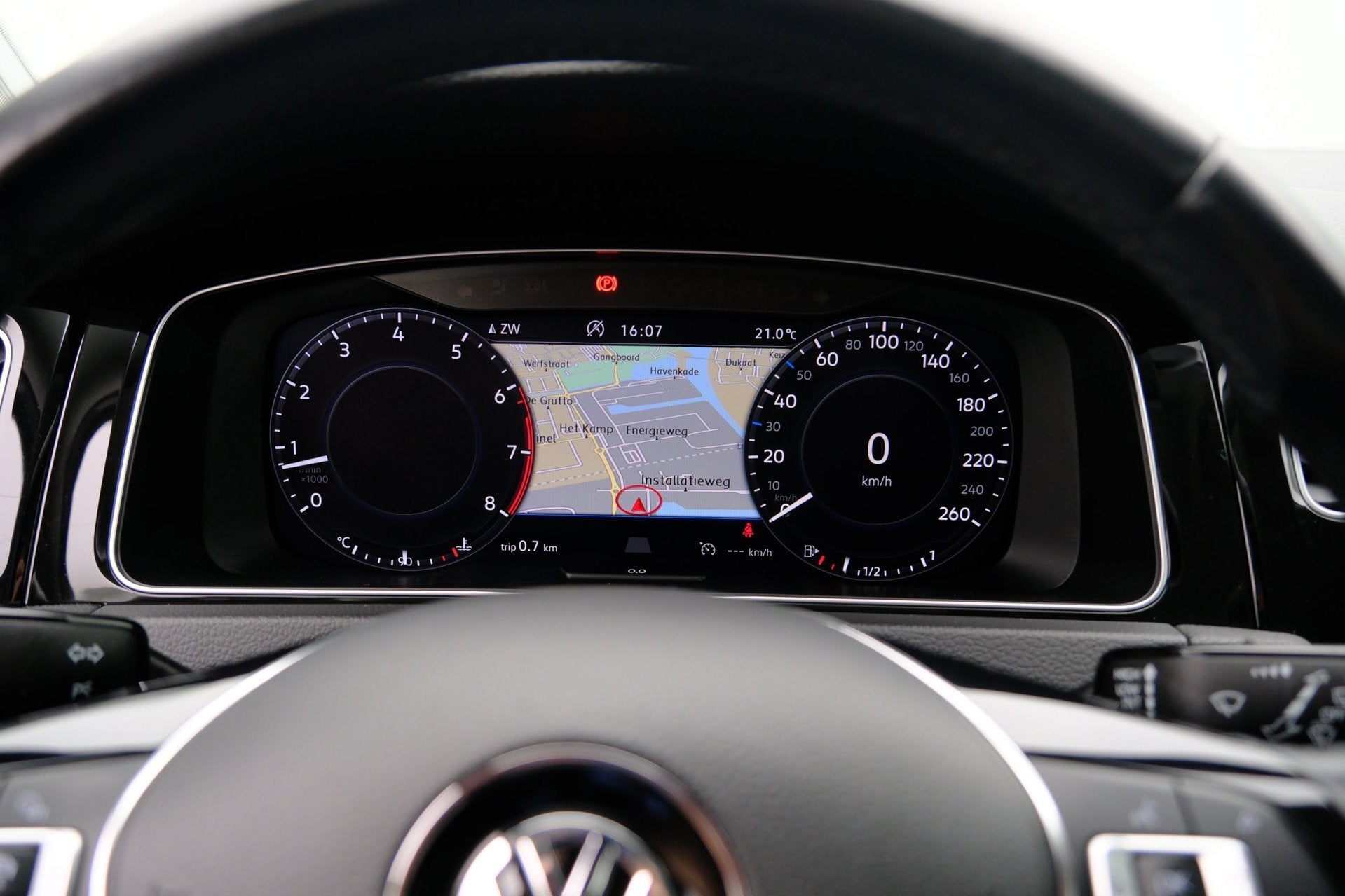 Foto 12 van Volkswagen Golf 1.5 TSI Highline Virtual Displ|CarPlay|LMV|A