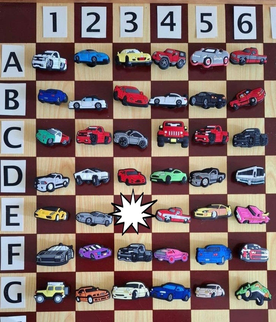 31: Auto's Schoenbedels Charms voor de Crocs, Overige merken, 1:50 of kleiner, Overige typen, Ophalen of Verzenden