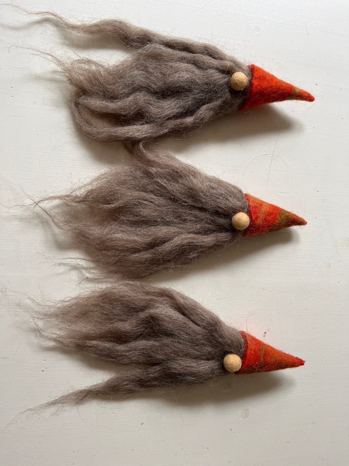 3 Wollen herfsthangers, 25 cm - Seizoenstafereeltje, Ophalen of Verzenden, Nieuw