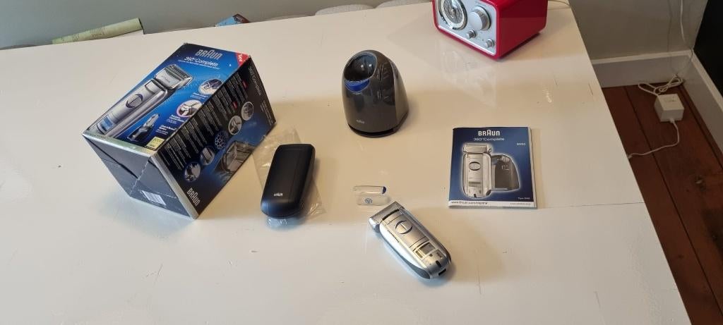 Braun scheerapperaat, Witgoed en Apparatuur, Persoonlijke-verzorgingsapparatuur, Niet werkend, Scheren en Epileren, Ophalen of Verzenden