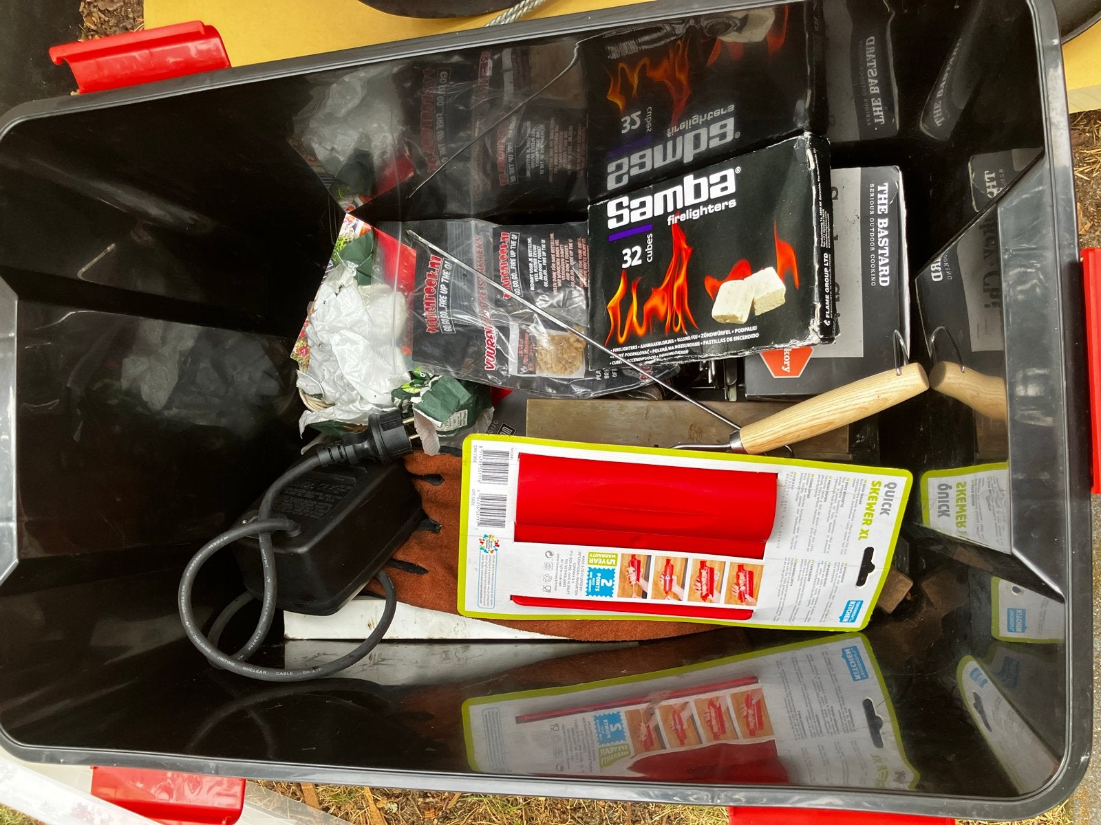 Complete BBQ Accessoires Set - Grillen was nog nooit zo makk, Ophalen, Gebruikt
