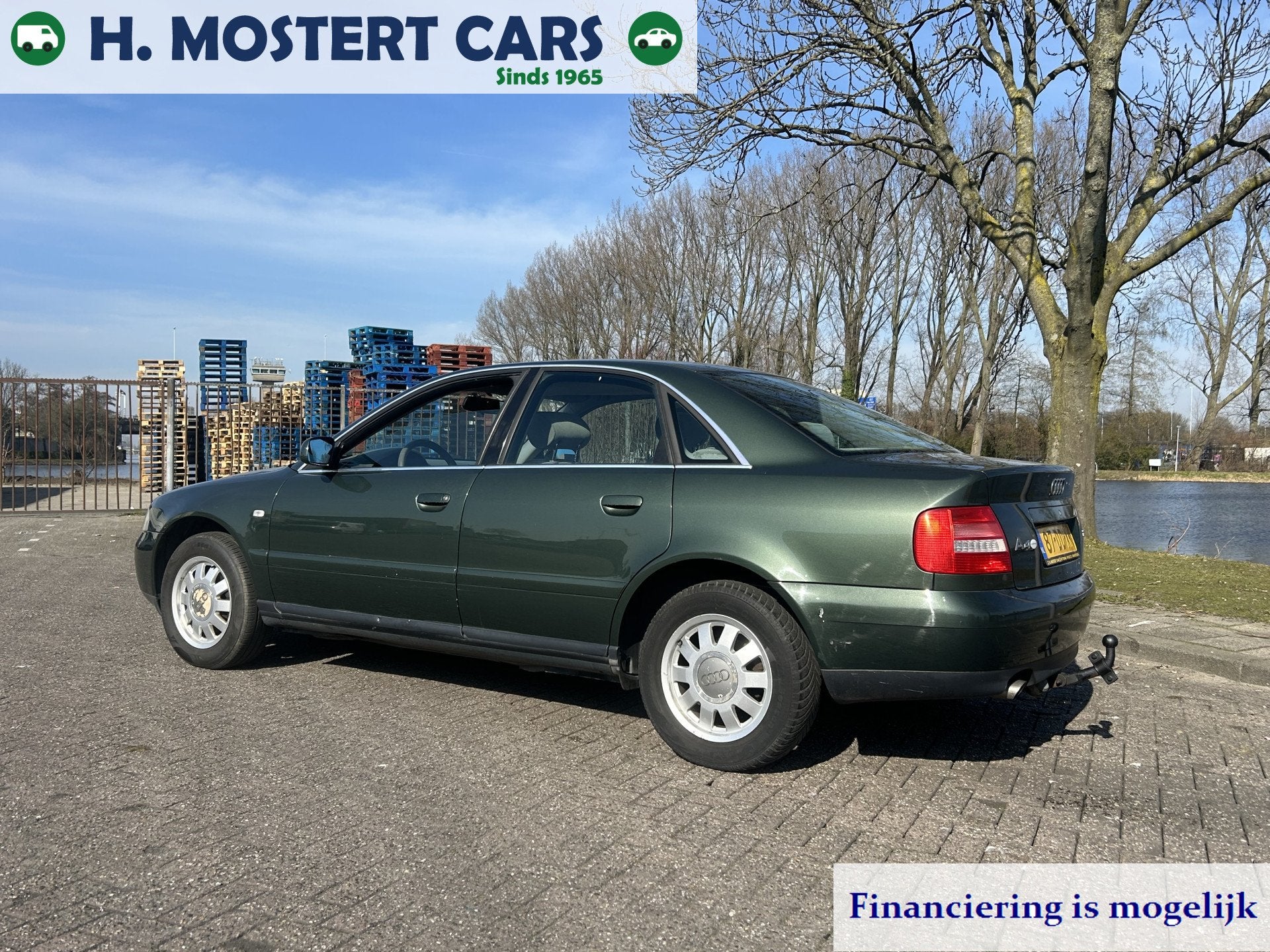 Audi A4 Limousine 1.8 5V Advance * TREKHAAK * NIEUWE APK 02-, foto 4