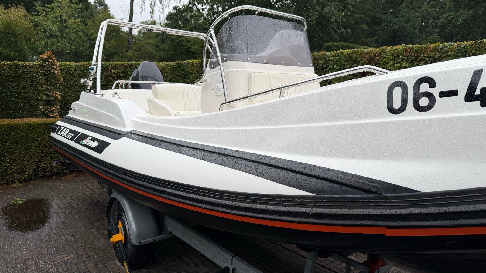 Foto 11 van ZAR Formenti 57 Well Deck met Suzuki DF150 en KALF trailer
