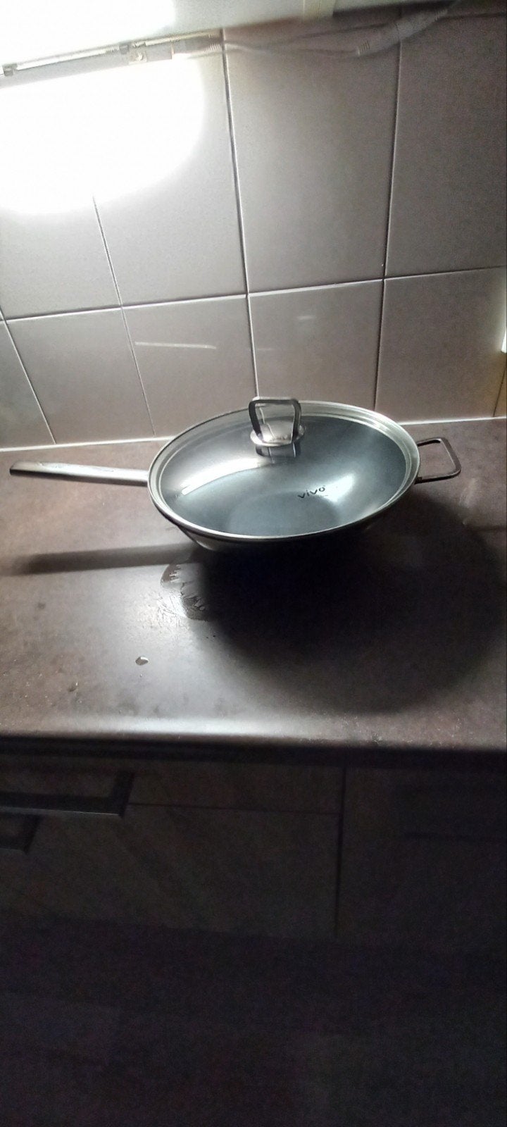 Vivo Villeroy & Boch Wokpan met deksel, Huis en Inrichting, Nieuw, Ophalen of Verzenden, Rvs, Keramische plaat
