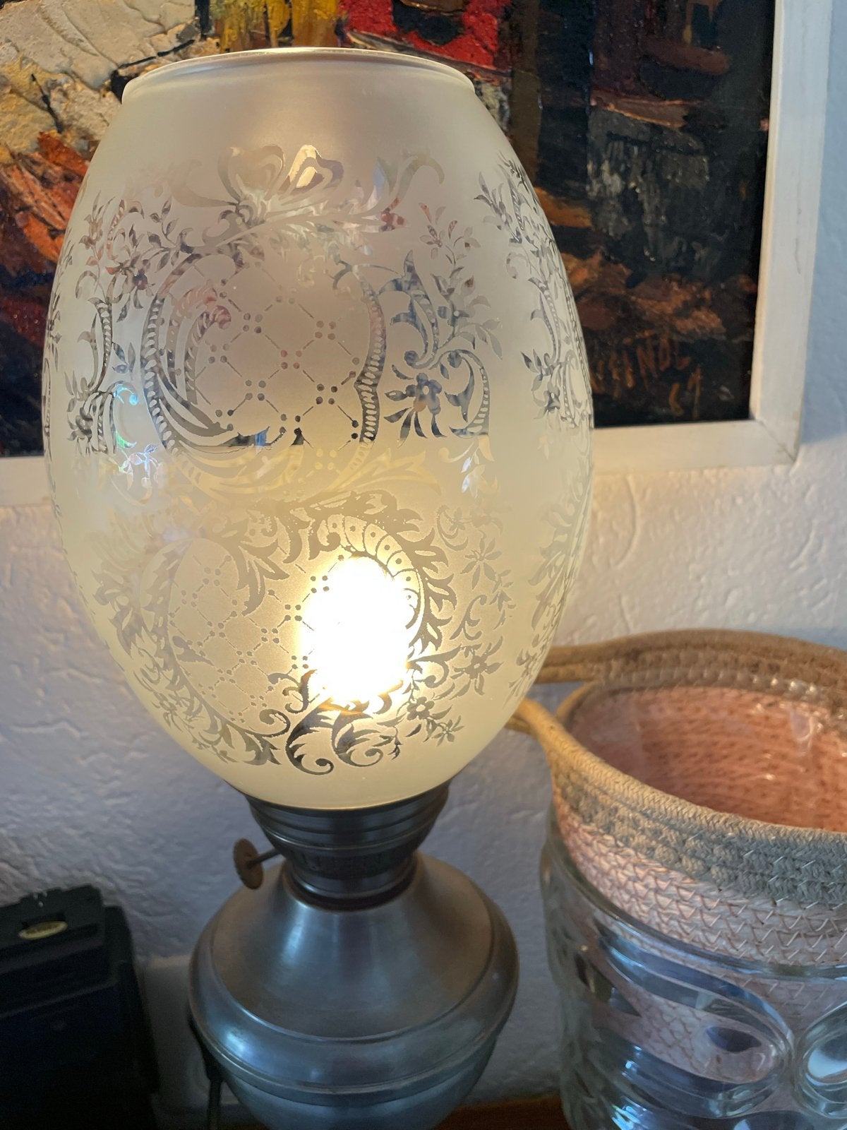Antieke olielamp met geëtst glas, Ophalen of Verzenden