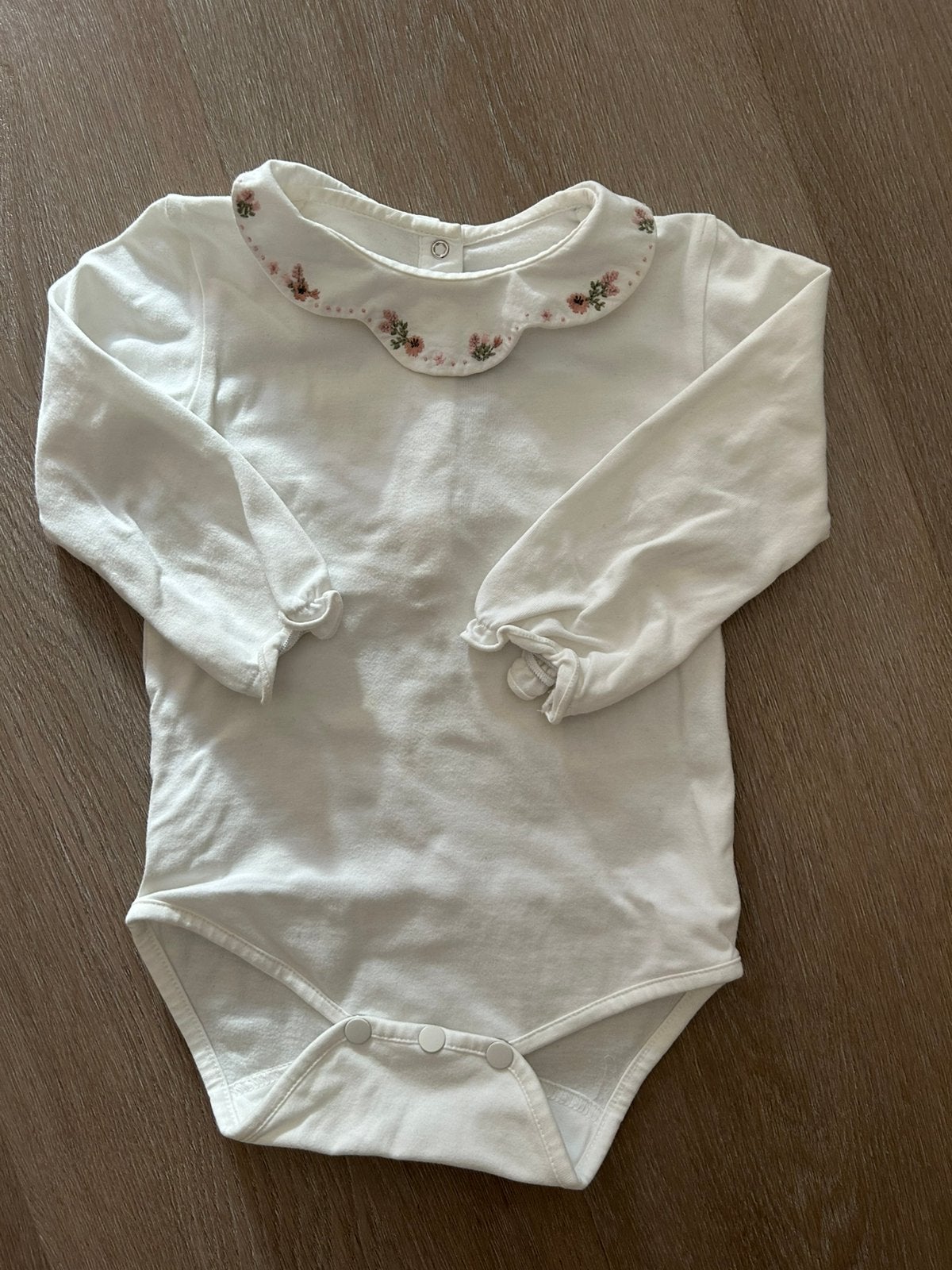Tartine et choclat 18M, Kinderen en Baby's, Babykleding | Maat 86, Ophalen of Verzenden, Zo goed als nieuw, Meisje, Truitje of Vestje