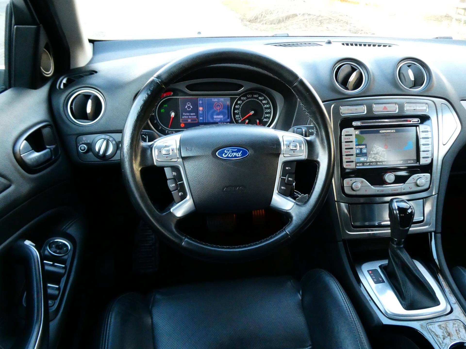 Ford Mondeo Wagon 2.0 SCTi Limited 203pk Automaat Leder Navi, Euro 5, 1976 cc, Gebruikt, Zwart