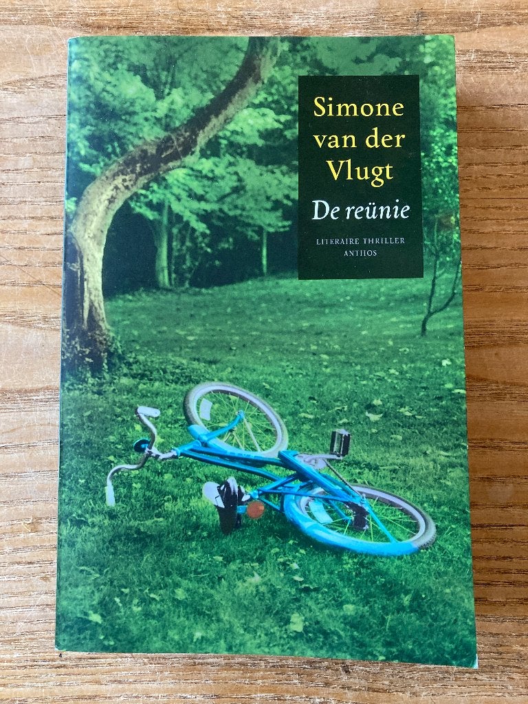 Simone van der Vlugt - De Reünie, Ophalen of Verzenden, Gelezen, Simone van der Vlugt