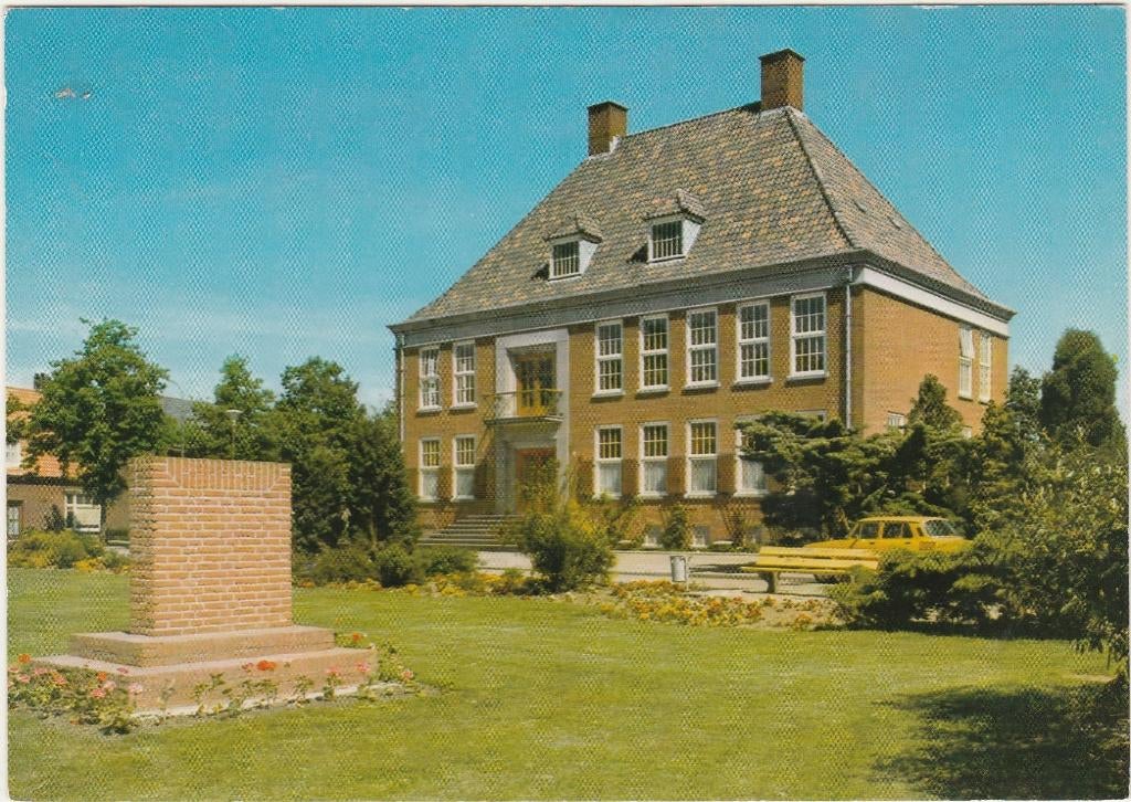 OPHEUSDEN Gemeentehuis, Verzamelen, Verzenden, 1960 tot 1980, Ongelopen, Gelderland