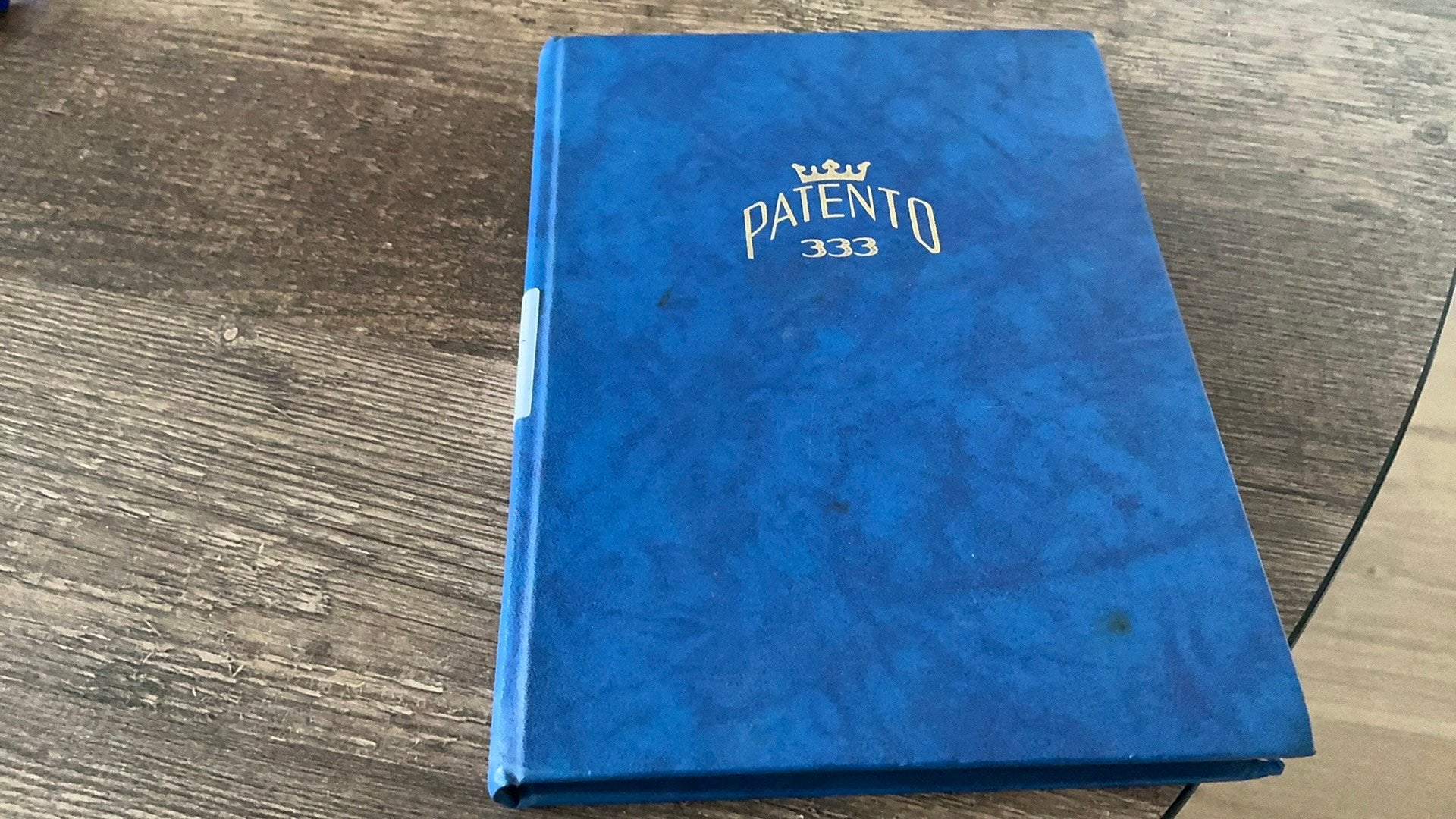 Verzameling vellen uit de serie Ontdek 60 jr televisie (41), Postzegels en Munten, Postzegels | Nederland, Ophalen of Verzenden