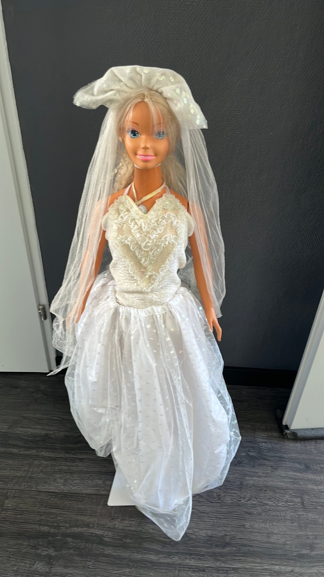 Barbie mattel pop 1 meter, Ophalen, Zo goed als nieuw, Pop