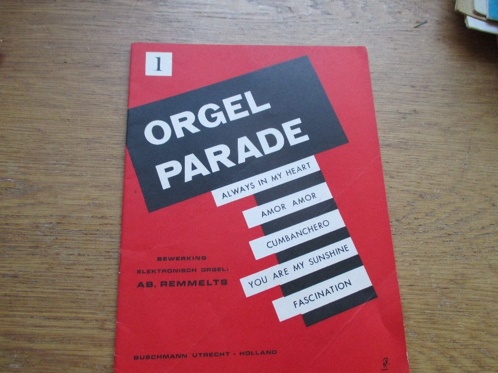 5 TITELS IN ORGEL PARADE 1 -ACCORDEON/KEYBOARD/ORGEL, Muziek en Instrumenten, Bladmuziek, Klassiek, Ophalen of Verzenden, Zo goed als nieuw