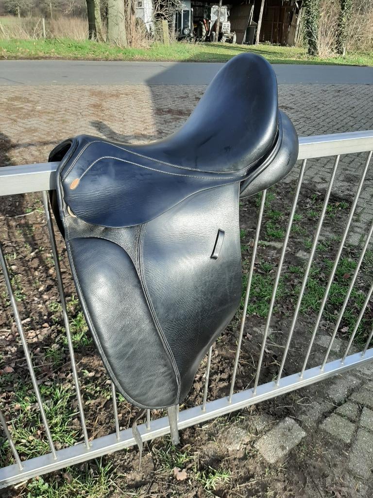 Dressuur zadel, Ophalen, Gebruikt, Dressuur