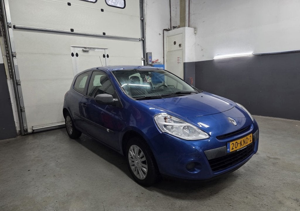 Renault Clio 1.2 Special Line | Navi | Airco | Apk 2027, Voorwielaandrijving, 74 pk, 4 cilinders, Blauw