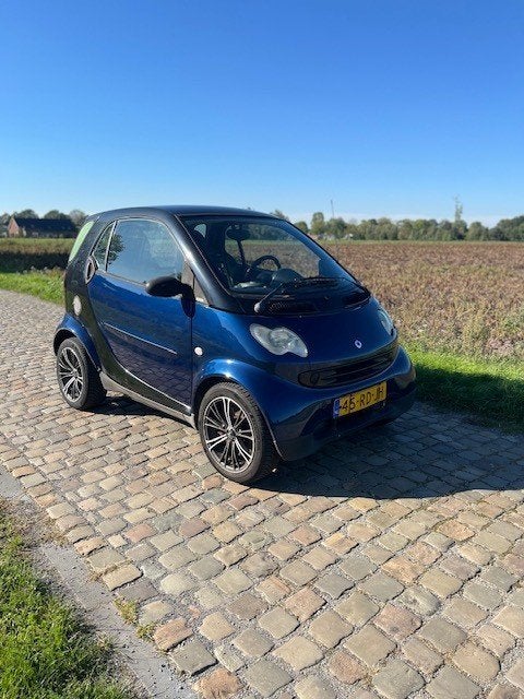 Smart Fortwo 0.7 45KW 2005 Blauw Zwart, Automaat, 18 €/maand, Elektrische ramen, 61 pk