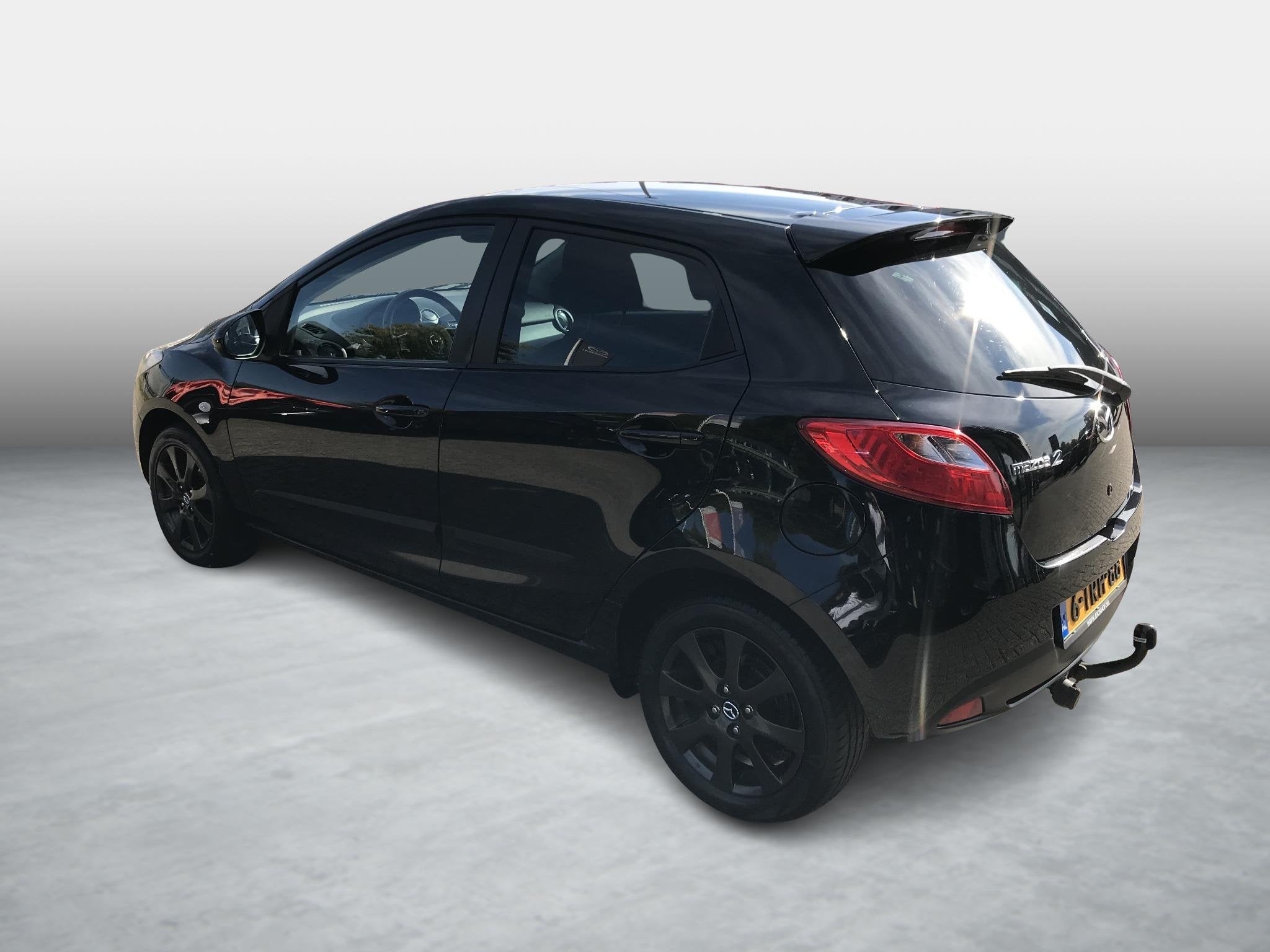 Mazda 2 1.3 Color Edition , Trekaak, Airco, Navi, 15 Inch LM, Voorwielaandrijving, Stof, Gebruikt, 4 cilinders