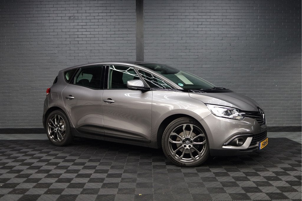 Renault Scénic 1.3 TCe Life | CRUISE | LMV | PDC | AIRCO |, Auto's, Renault, Voorwielaandrijving, 745 kg, Stof, 4 cilinders