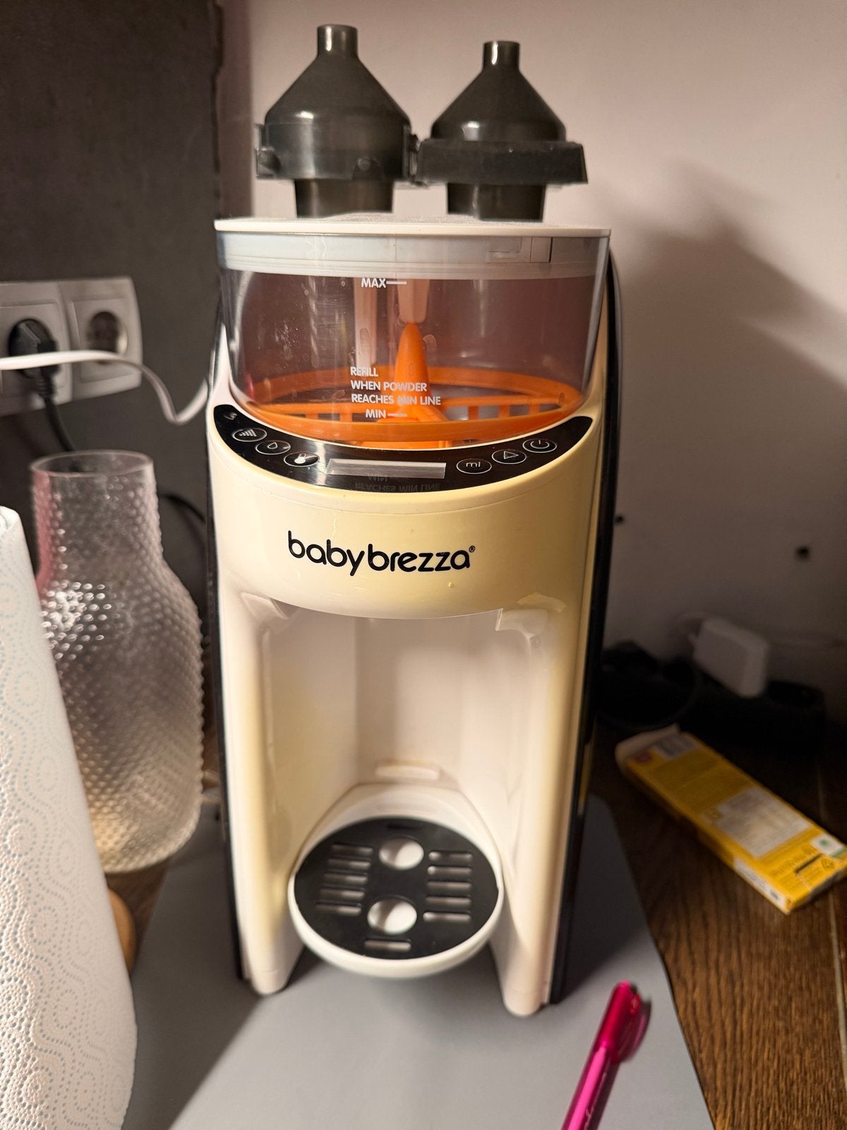 Baby Brezza Formula Pro Advanced met extra trechter, Automatisch, Gebruikt, Ophalen of Verzenden, Flessenmaker