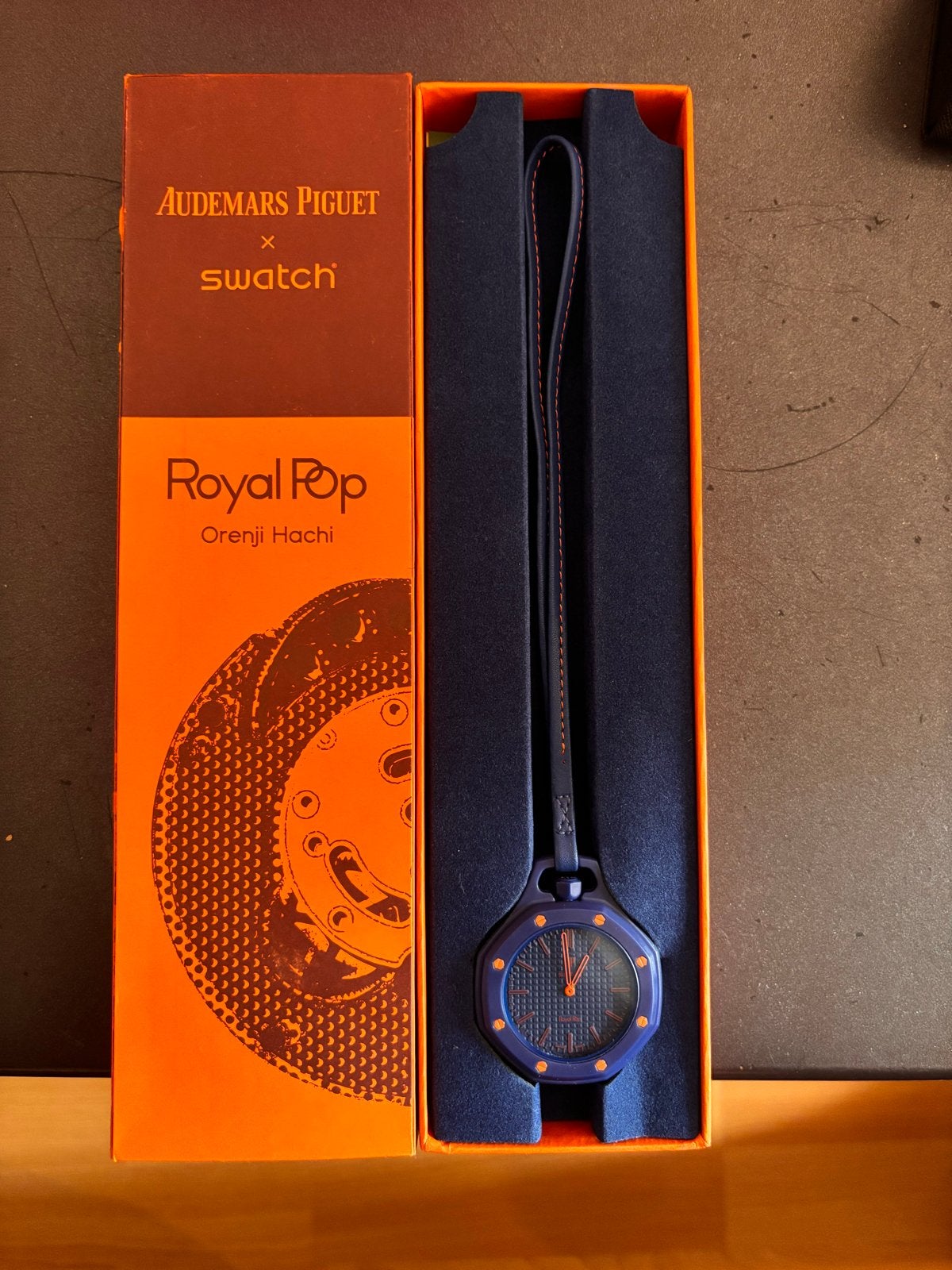 Audemars Piguet x Swatch Royal Pop ORENJI HACHI Zakhorloge, Swatch, Nieuw, Ophalen of Verzenden, Kunststof