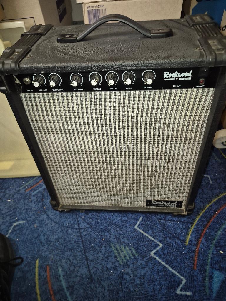 Rockwood by Hohner RW25R Gitaarversterker - Compact & Strak, Ophalen, Zo goed als nieuw, Minder dan 50 watt