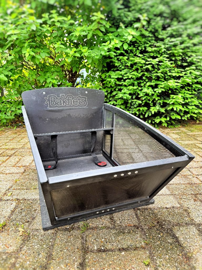 bak voor bakfiets, Ophalen