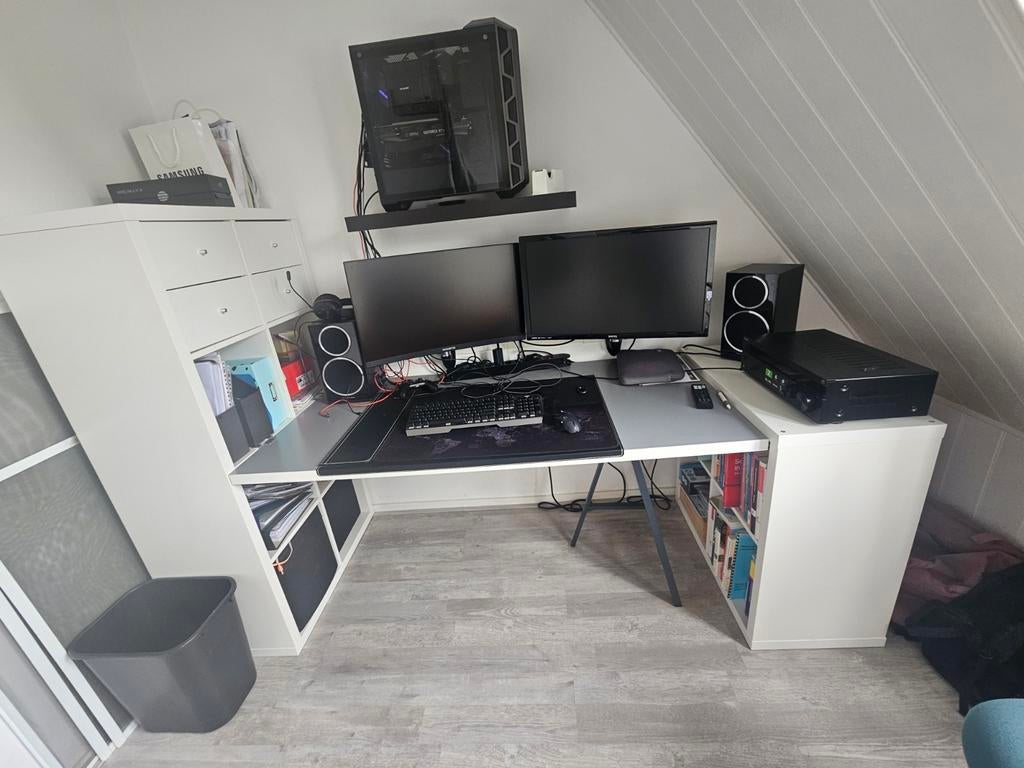 Bureau met kastencombinatie, Ophalen, Opbergruimte, Gebruikt, Spaanplaat of MDF