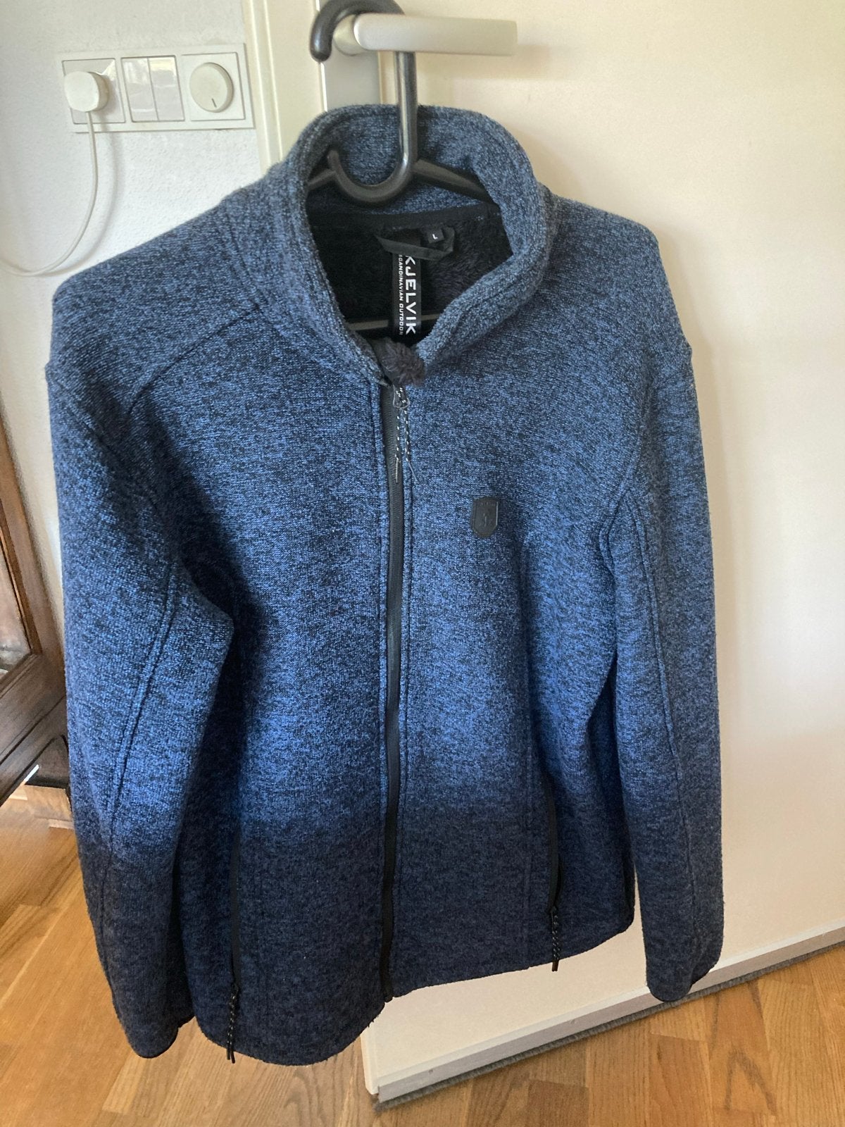 Kjelvik fleecevest, maat L blauw gemeleerd, Ophalen, Gedragen, Maat 52/54 (L), Blauw